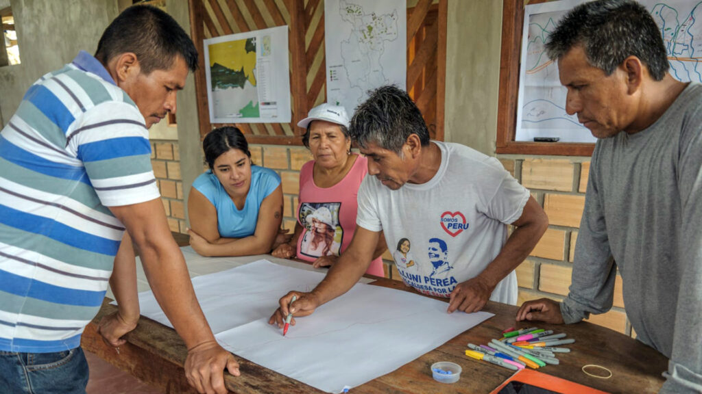 Visiones indígenas para la justicia climática: las voces y saberes de las comunidades que son fundamentales frente al cambio climático